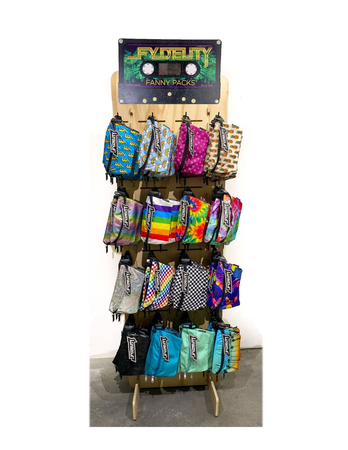01001: FYDELITY 32X Fanny Pack POP Display Stand