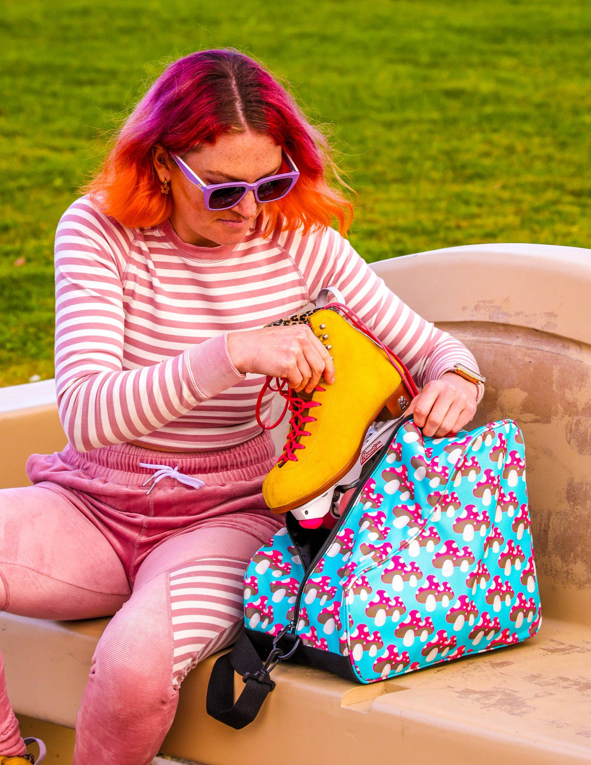 98209: High Roller Skate Bag | Mushroom Twins