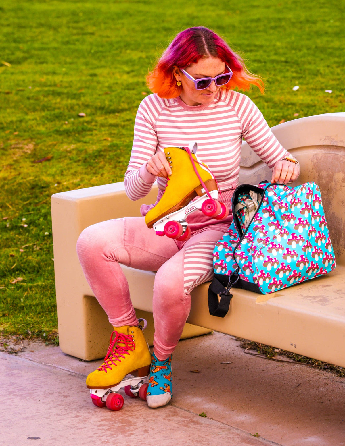 98209: High Roller Skate Bag | Mushroom Twins