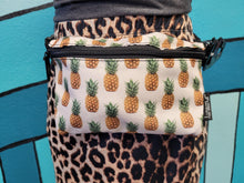 Load image into Gallery viewer, Fanny Pack - Pineapple
